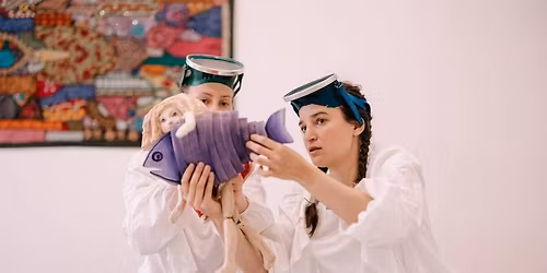 V\u00edtr z plachet - divad\u00fdlko pro nejmen\u0161\u00ed od Micro-teatro