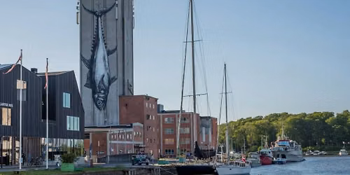 Discover Odense Harbour \u2013 a guided walk between past and future