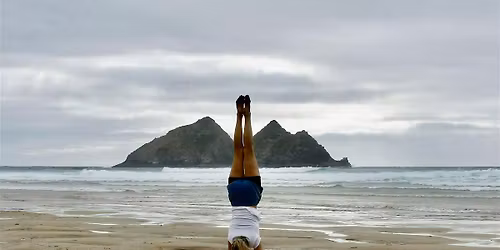 YOGA HANDSTAND & ARM BALANCE WORKSHOP