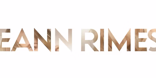 LeAnn Rimes in Glenside