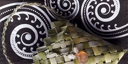 RARANGA WEAVING: SMALL BASKETS