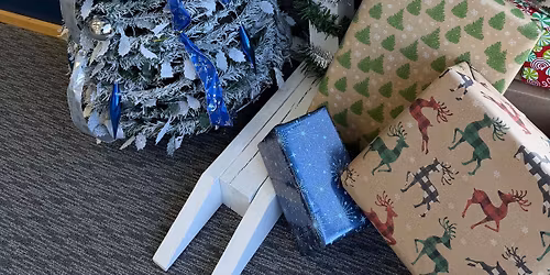 Santa\u2019s Mailbox Is Open at Mailbox Express Hub!