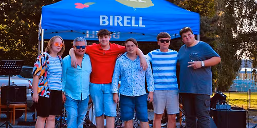  Absolv\u00e1k Sab\u010di Pavlicov\u00e9 s kapelou Figar Band || Hudebn\u00ed Bazar
