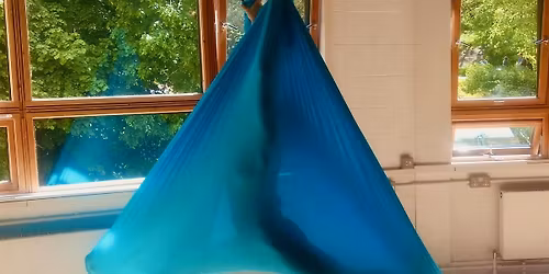 Aerial Yoga Workshop Edinburgh, Sat 8th August 9.15-10.45am