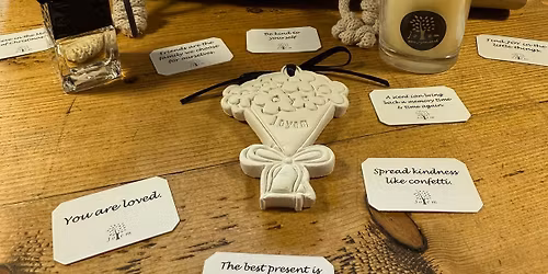 Christmas Cracker Workshop