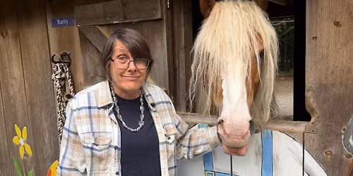 Hug a Horse Day\ud83d\udc34