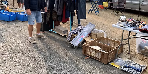 Brocante vide grenier