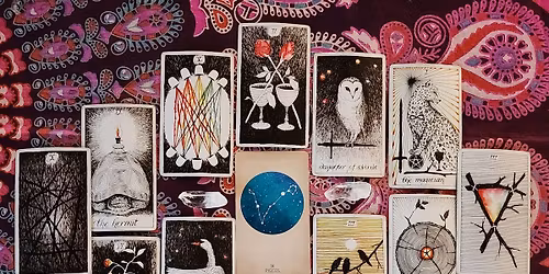 tarot card readings at the sweetbay shop