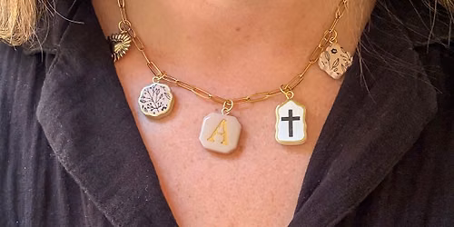 Ash Designs Charm Bar Pop-up
