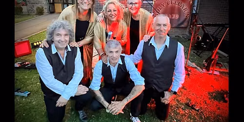C'est ta m\u00e8re qui... a d\u00e9cid\u00e9 que ce soir, il y aurait "Holy Cellar's Band"