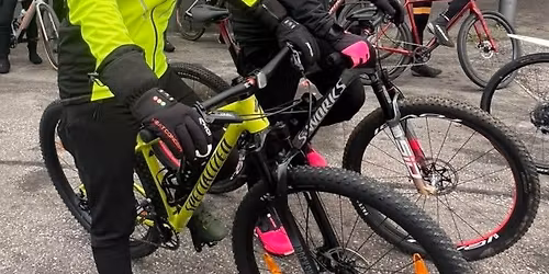 Claus Holm social ride\ud83c\udf54 p\u00e5 racer\ud83d\udeb4\u200d\u2642\ufe0f