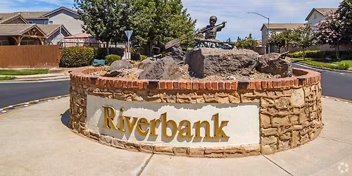 Riverbank Chamber of Commerce White Elephant Christmas Mixer