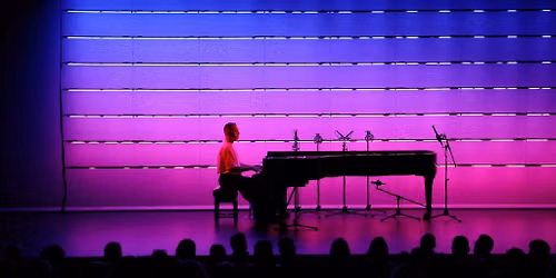 Radiohead for Solo Piano: Live AV Set