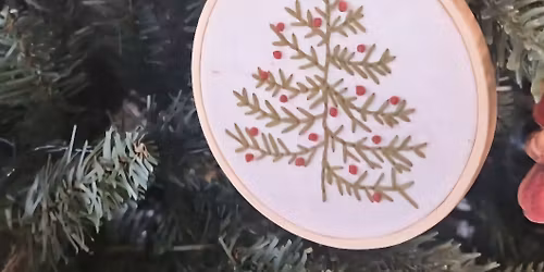 Embroidery Tree with Little Birdy Embroidery 