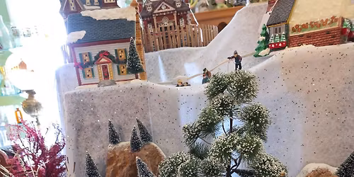 Glenwood Manor Antiques Christmas Open House