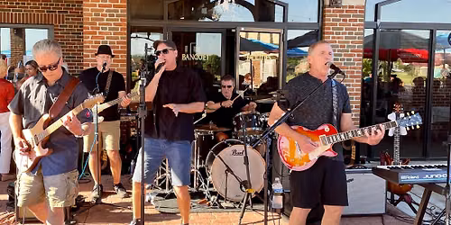 DT and the Shakes Patio Party at Roses Run Country Club!