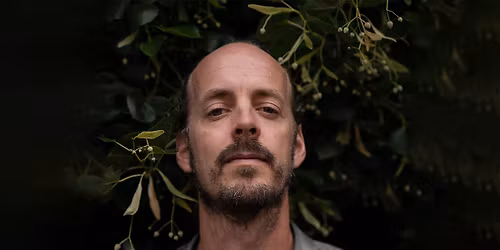 F\u00f6delsedagshyllning till Mikael Wiehe 