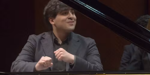 Evren Ozel - Mozart Piano Concerto No 20 at Studebaker Theater