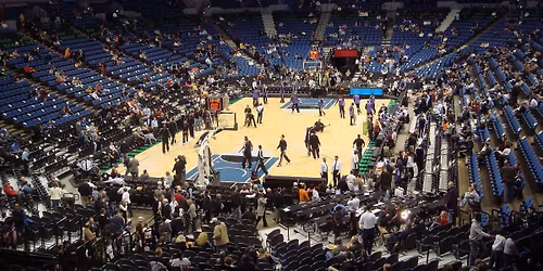 San Antonio Spurs at Minnesota Timberwolves - Western Conference Semifinals (Game 4, Home Game 2)
