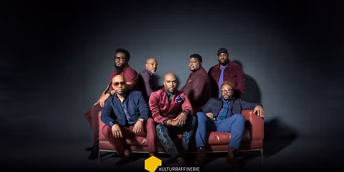 Naturally 7 - Closer Look
