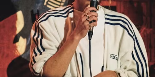 Le Loup Comedy R\u00e9publique : Un show de stand-up hilarant !