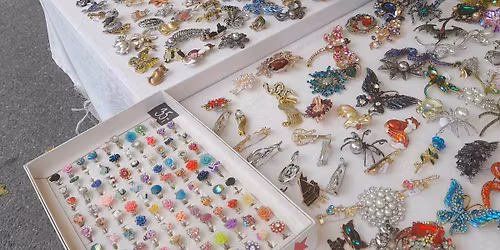 \u00fa\u010dastn\u00edme se Sv\u011btelsk\u00e9 farm\u00e1\u0159sk\u00e9 trhy