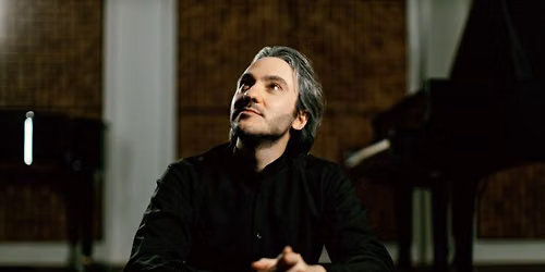 Alexander Gadjiev, klavir \/\/ Srebrni abonma