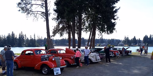 Picnic at Lake Tapps 