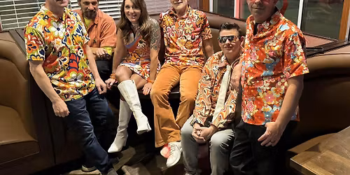 The Zoomies @ Manzo\u2019s Sports & Spirits 