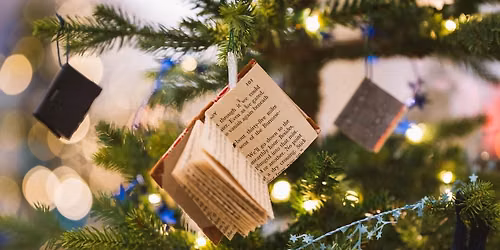 Litteratur i F\u00e6llesskab-historier med et touch af jul nyt og gammelt