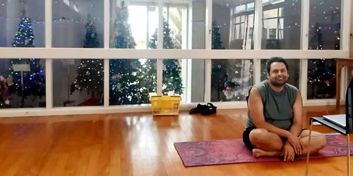 Tuesday 10am CITY YOGA