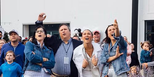 Run for the Roses on The Levee