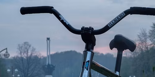 Alejaktotakto TYSKA P\u0118TLA 26\u2019 \/\/ Miasto Sypialnia ALLEYCAT