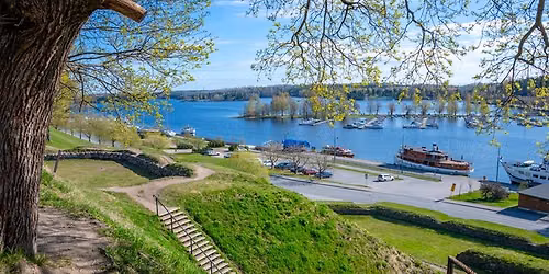 Mukulakivi\u00e4 ja maisemia -k\u00e4velykierrokset Lappeenrannan linnoituksessa