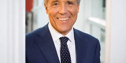 Klaus Bundg\u00e5rd Povlsen: Dig, mig og magthaverne