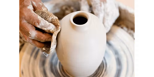 Introduction to Wheel Throwing - Private - Pottery Class in Boston | Classpop!™