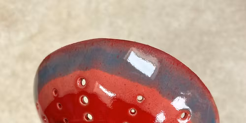 POTTERY WORKSHOP BERRY BOWL