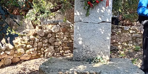 \u03a0\u03b5\u03b6\u03bf\u03c0\u03bf\u03c1\u03af\u03b1 \u039a\u03c5\u03c1\u03b9\u03b1\u03ba\u03ae \u03b1\u03c0\u03cc\u03b3\u03b5\u03c5\u03bc\u03b1 \u03c3\u03c4\u03bf \u03bc\u03bf\u03bd\u03bf\u03c0\u03ac\u03c4\u03b9 \u03c4\u03c9\u03bd \u039d\u03c5\u03bc\u03c6\u03c9\u03bd \u03b3\u03b9\u03bf\u03c1\u03c4\u03b7 \u03c4\u03b7\u03c2 \u03bc\u03b7\u03c4\u03b5\u03c1\u03b1\u03c2 \u03bb\u03cc\u03c6\u03bf\u03c5\u03c2 \u03bc\u03bf\u03c5\u03c3\u03ce\u03bd, \u03a0\u03bd\u03cd\u03ba\u03b1\u03c2, \u039d\u03c5\u03bc\u03c6\u03ce\u03bd 