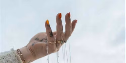 Class Title: Make with me: Necklace Workshop