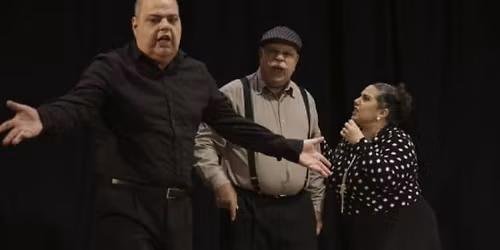 7 contra 1: A Com\u00e9dia