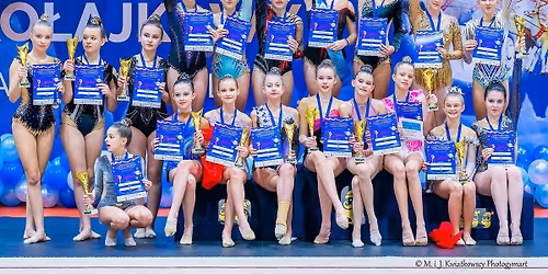 VI MI\u0118DZYNARODOWY TURNIEJ MIKOLAJKOWY W GIMNASTYCE ARTYSTYCZNEJ