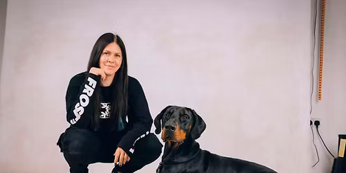  NEUTRALITY WALK: Obedience in the face of distraction. Group Training Walk \ud83d\udc15