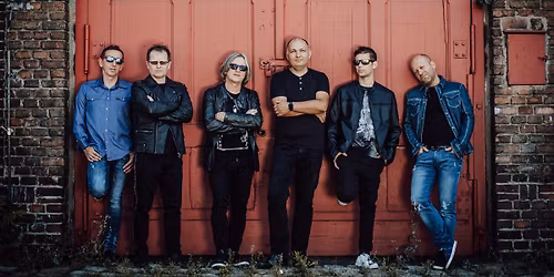 \u0141a\u0144cut: Universe - Tacy byli\u015bmy jeszcze wczoraj...