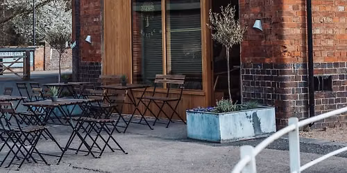 Tamworth- Summers Morning At Silver Tree Bakery- Make New Friends Meet Up