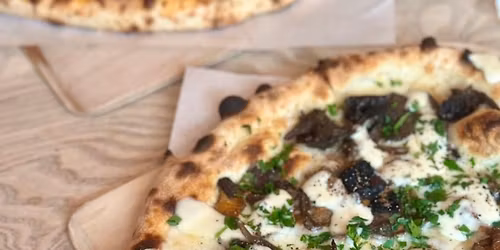 Decent Pizza \ud83c\udf55 