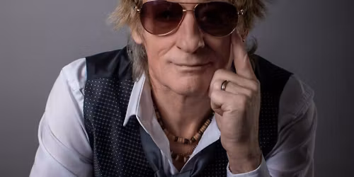 Maggie May Christmas Tour