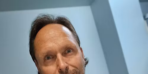 Doc Rogers performs at Wagon Wheel Brewing Co. 