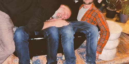 Bee and the Jays at The Gig