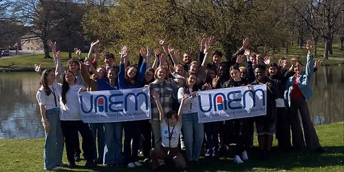UAEM f\u00f8rste m\u00e5nedsm\u00f8de \/ infom\u00f8de