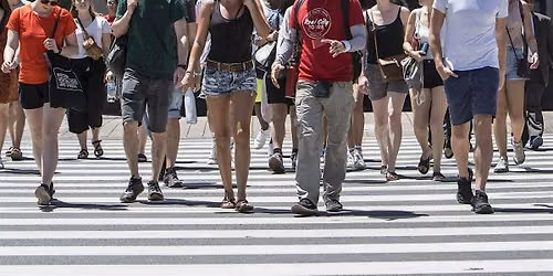 Free Walking Tour Medell\u00edn \u2013 Downtown with Local Guides (English)
